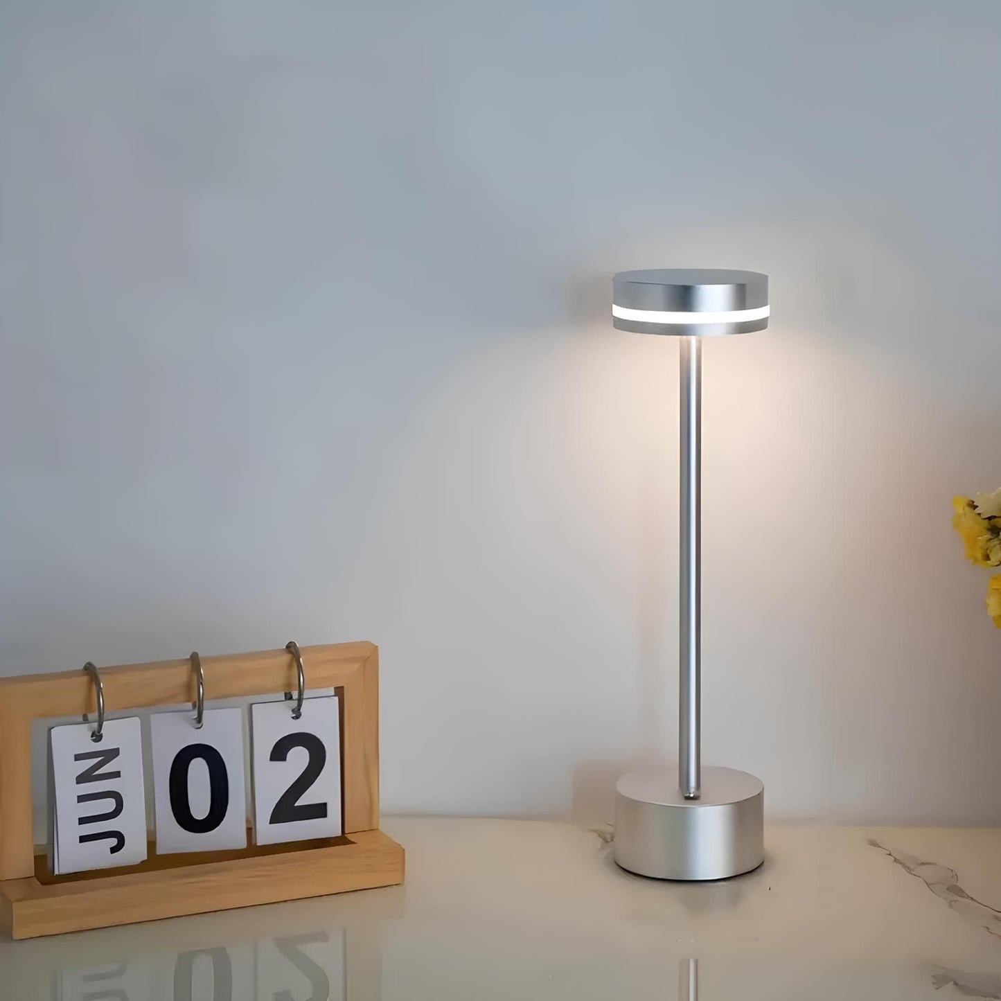 Modern Cordless LED Table Lamp – Rechargeable, Touch Control, Minimalist Lighting for Bedroom & Living Room